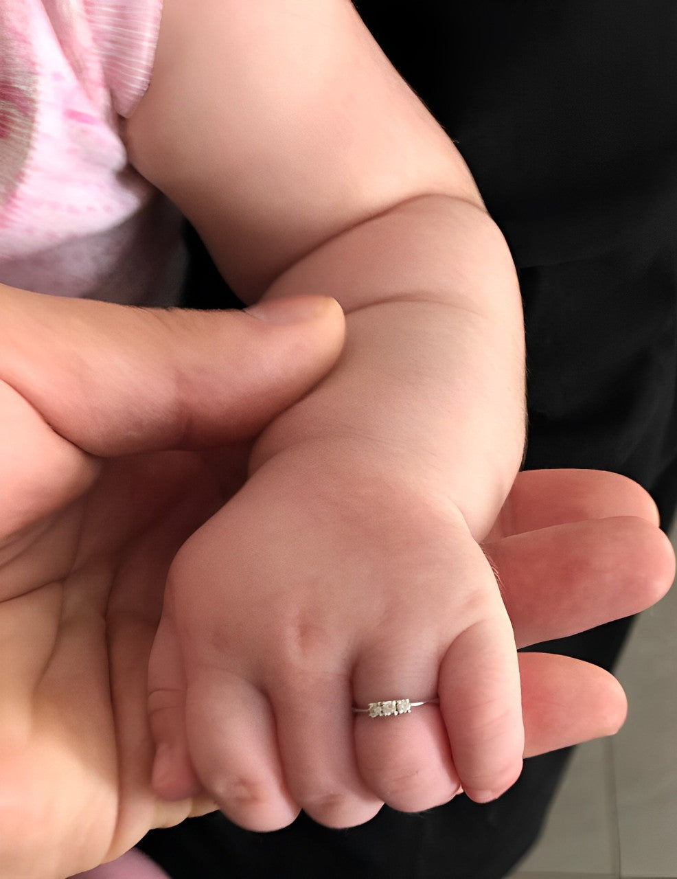 Anello solitario collezione Baby Diamanti CT 0,02 Oro Bianco 18kt-750