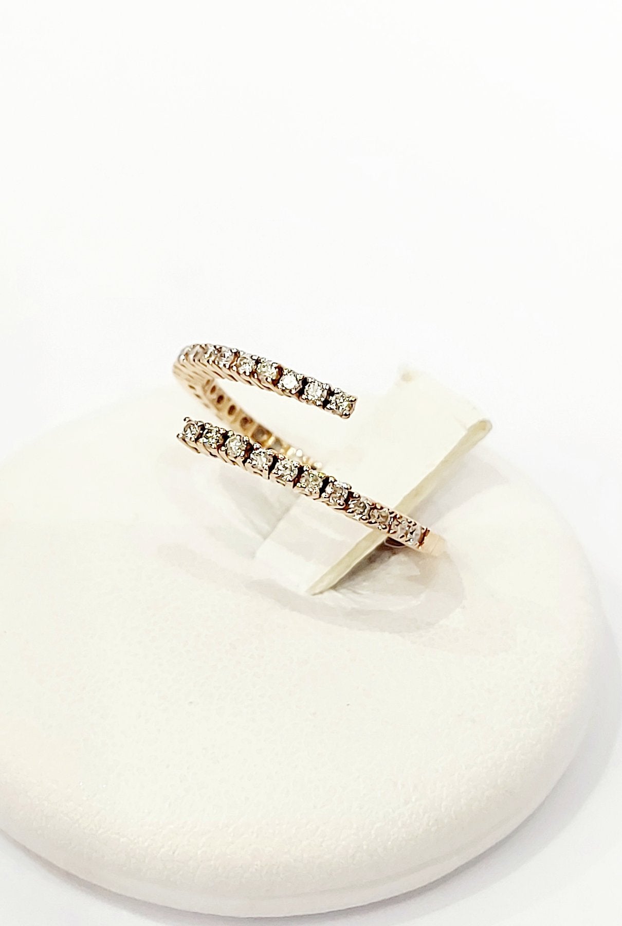 Anello contrarié Astralia con diamanti 0,33 ct in Oro Rosa 18 kt (750)