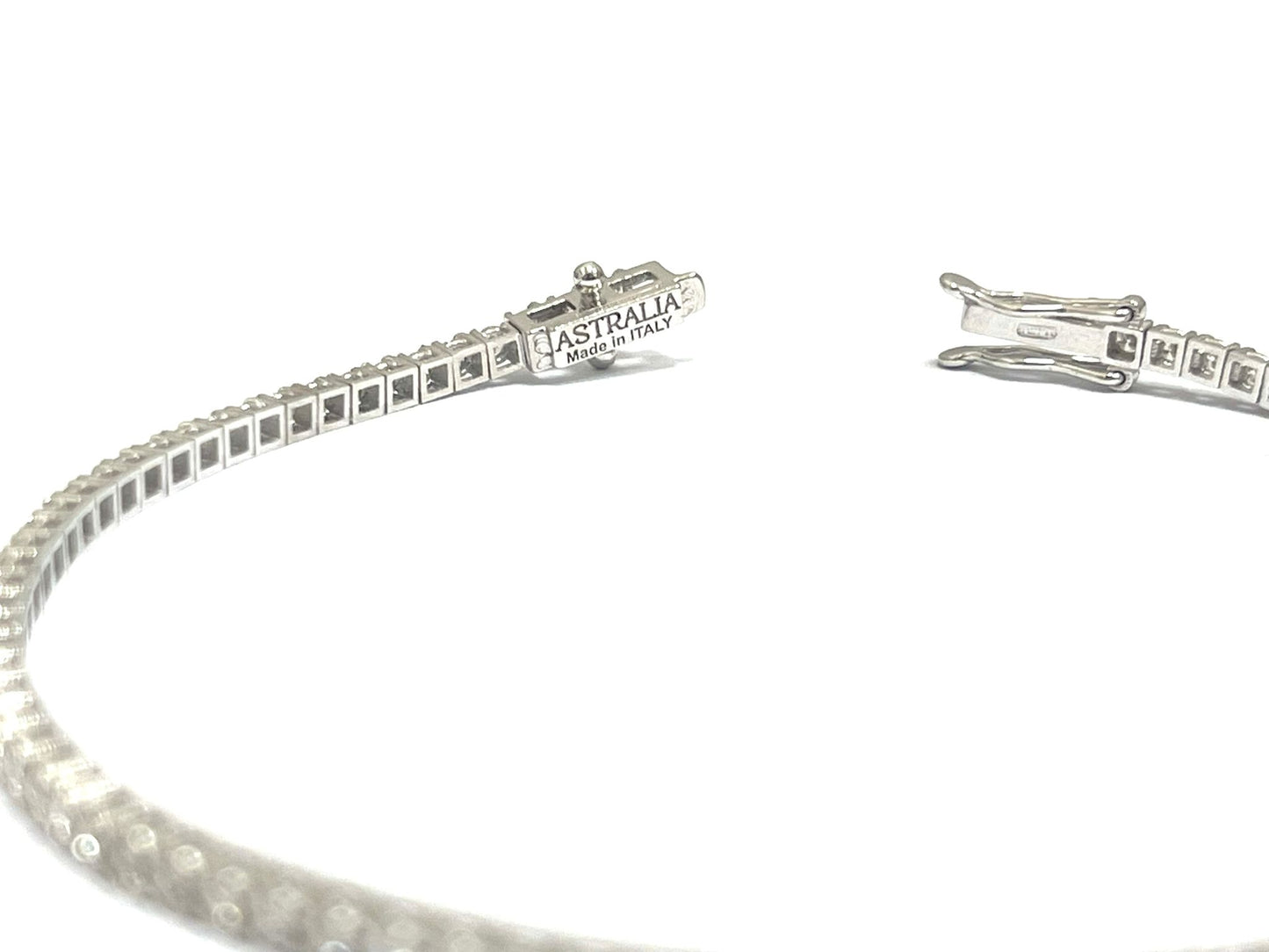 Bracciale tennis Astralia con Diamanti 2,14 ct in Oro Bianco 18 kt