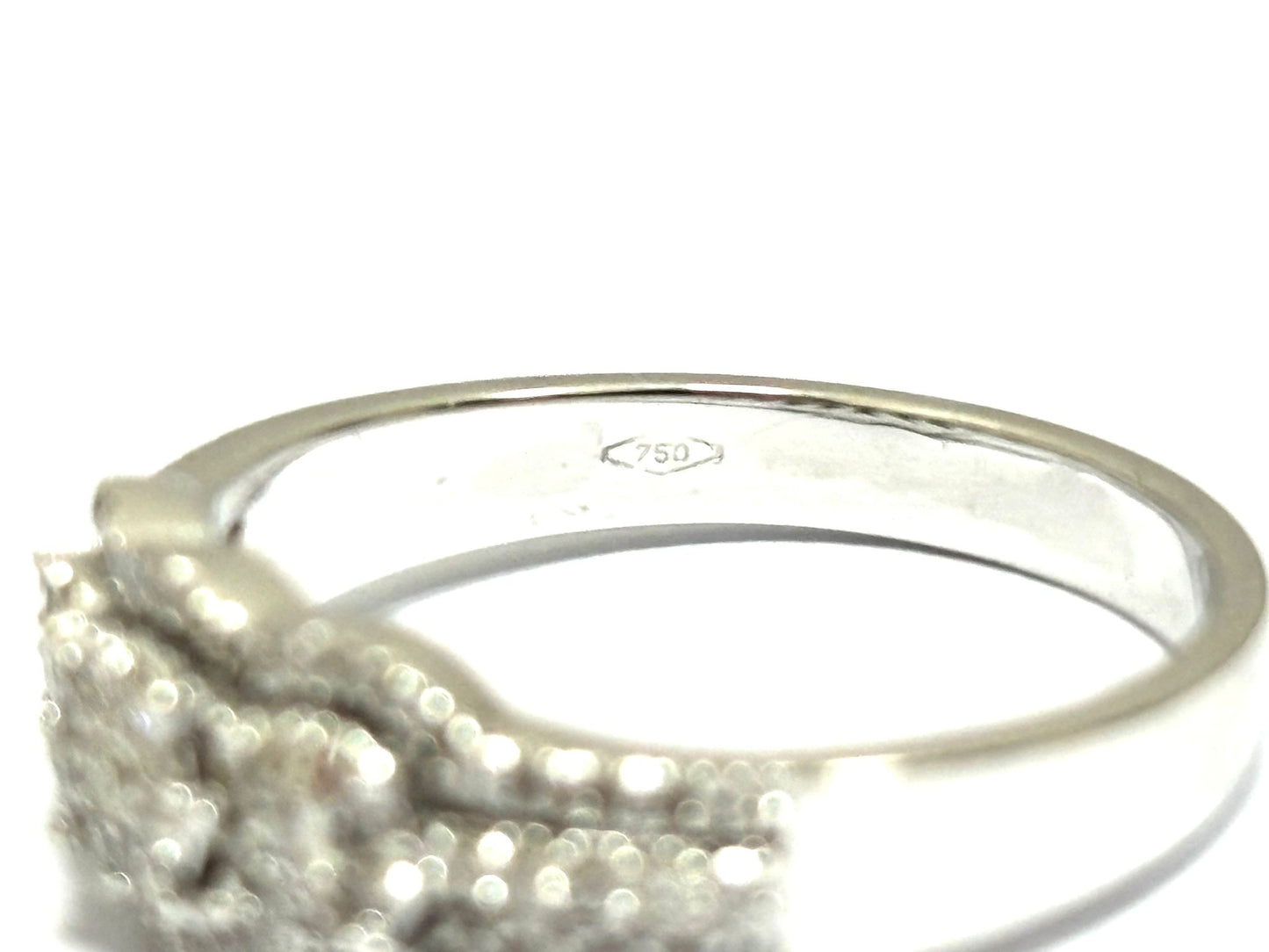 Anello trilogy magic Diamanti 0,90 ct in Oro Bianco 18 kt (750)