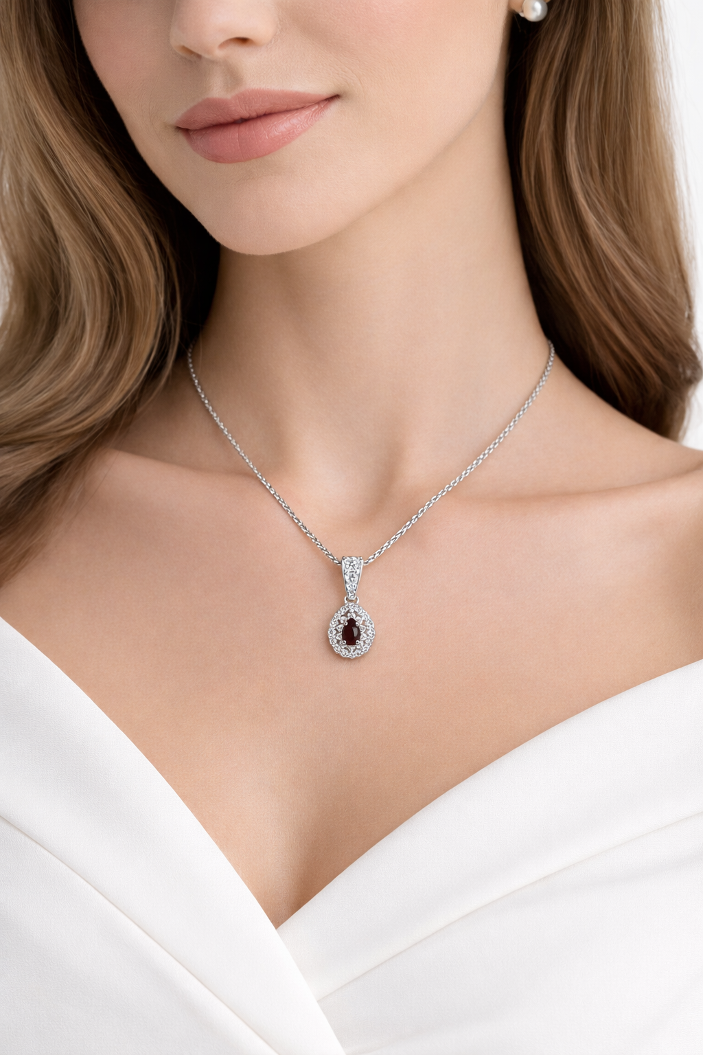 Collana pendente a goccia con doppio giro di Diamanti 0,35 ct e Rubino 0,25 ct in oro bianco 18kt (750)