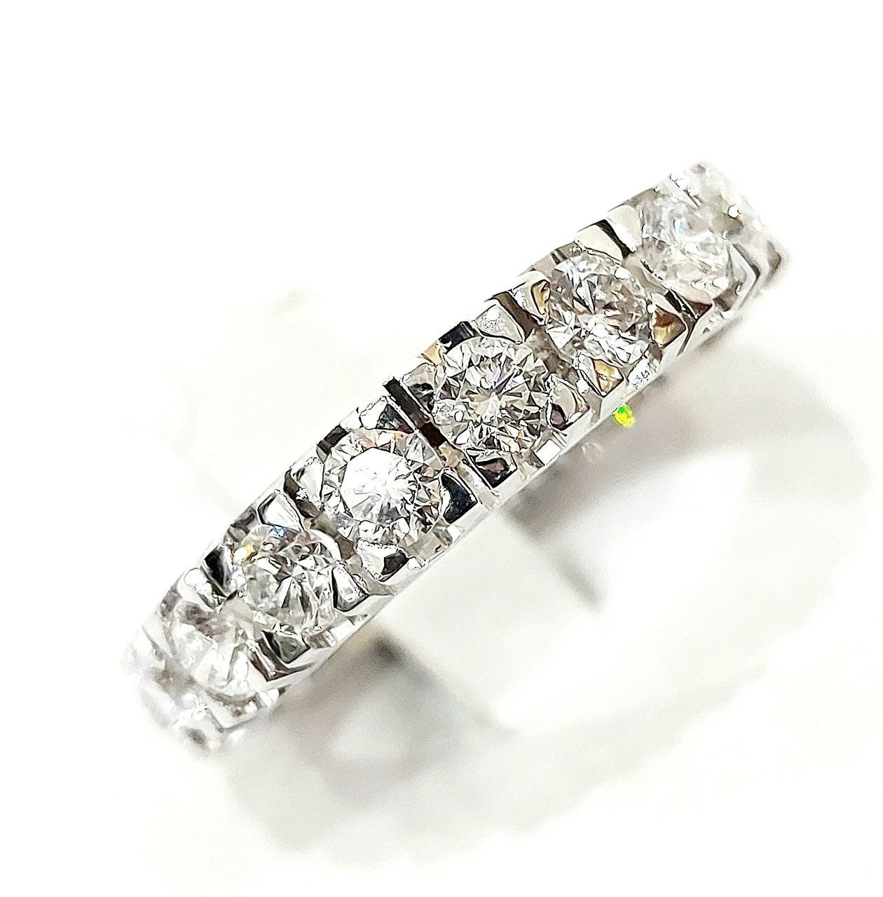 Anello veretta modello eternity Diamanti ct 3,80 Oro bianco 18 kt -750 Astralia