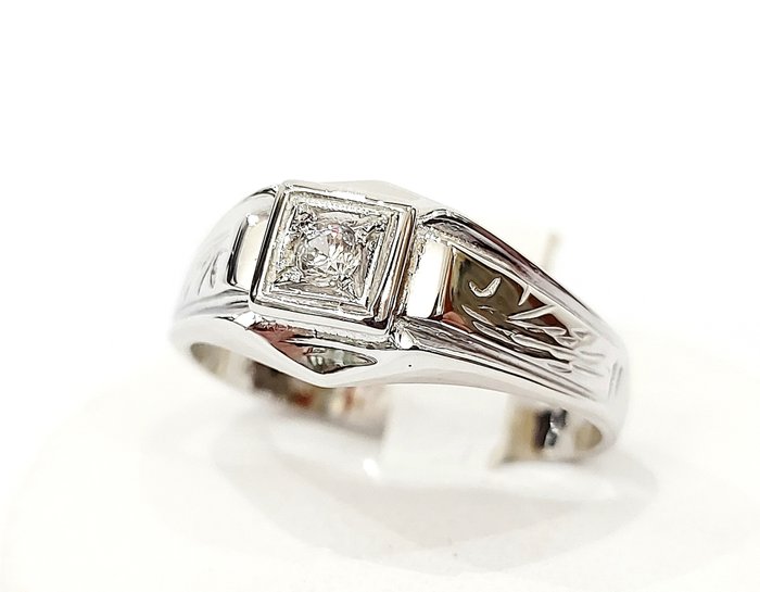 Anello Solitario in Oro Bianco con Diamante 0,25 ct 18 kt (750)