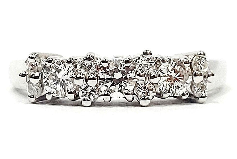 Anello Trilogy magic Astralia in Oro Bianco con Diamanti 0,67 ct 18 kt (750)