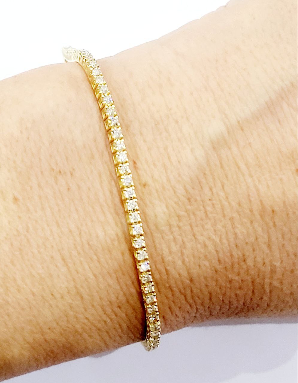 Bracciale Tennis Astralia in Oro Bianco Diamanti ct 2,59 con certificazione Gemmologica AIG Milan 18 kt (750)