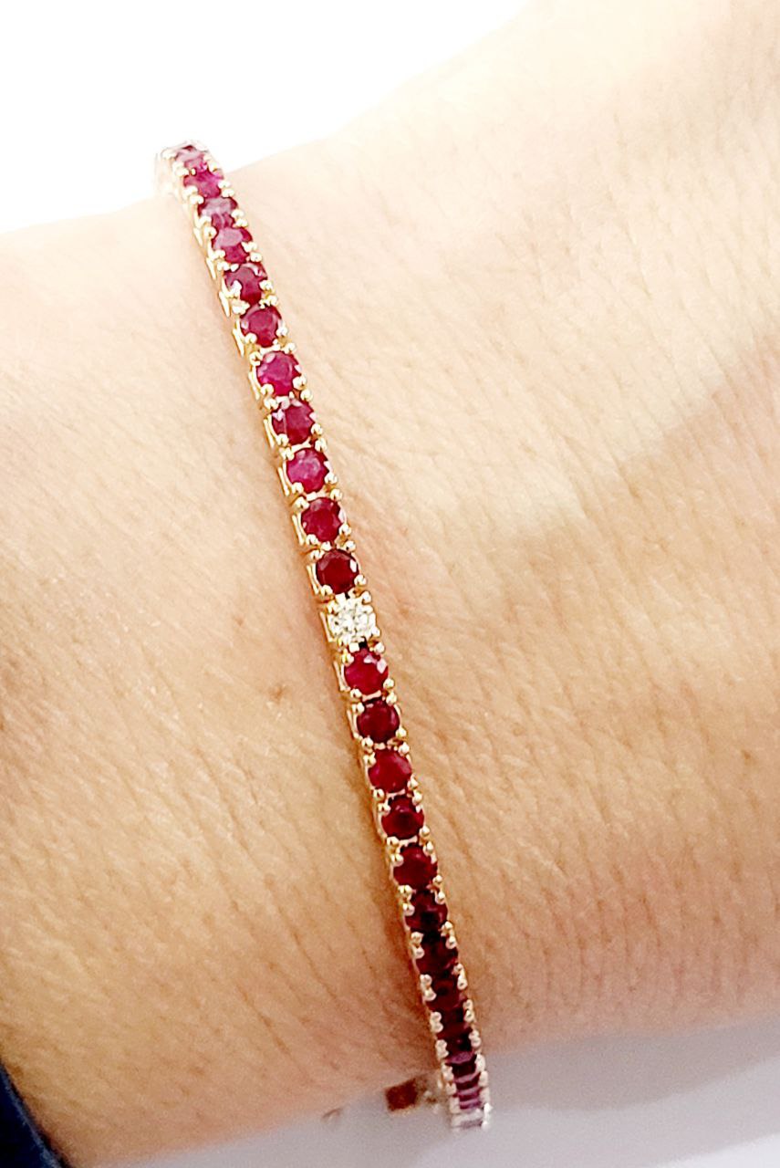Bracciale Tennis a filo in Oro Rosa con Rubino 5,08 ct e Diamanti 0,35 ct 18kt (750)