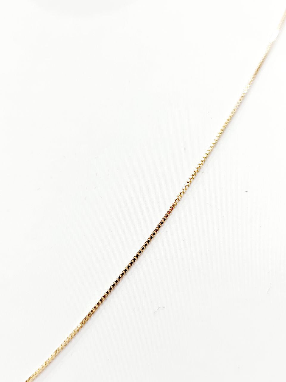 Collana con pendente punto luce con Diamante 0,15 ct in Oro Giallo 18 kt (750)