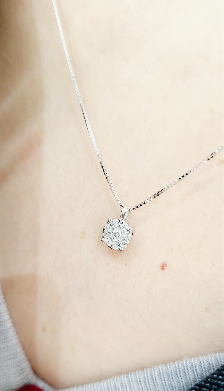 Collana con pendente magic con Diamanti 0,20 ct in Oro Bianco 18 kt (750)