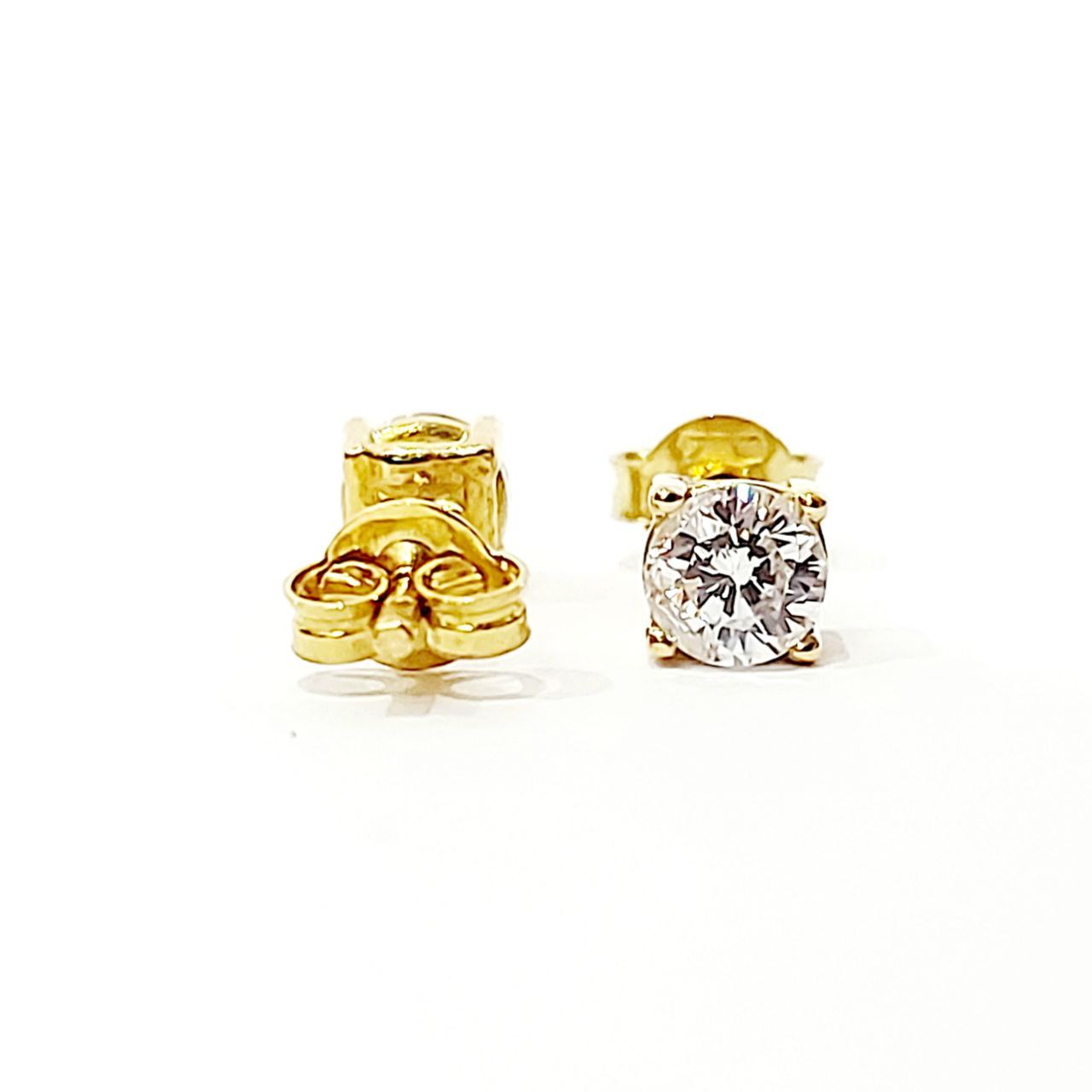 Orecchini punto luce a filo con Diamanti 0,60 ct in Oro Giallo 18 kt (750)