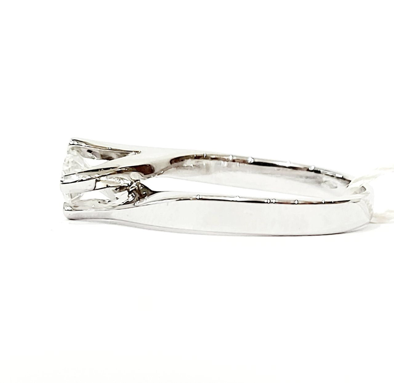 Anello Solitario Valentino in Oro bianco con Diamante 1,00 ct 18 kt (750)