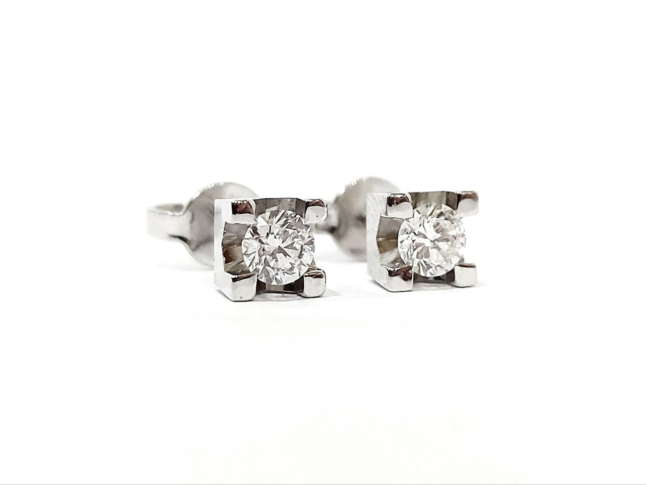 Orecchini punto luce tornito con Diamanti 0,40 ct in Oro Bianco 18 kt (750)