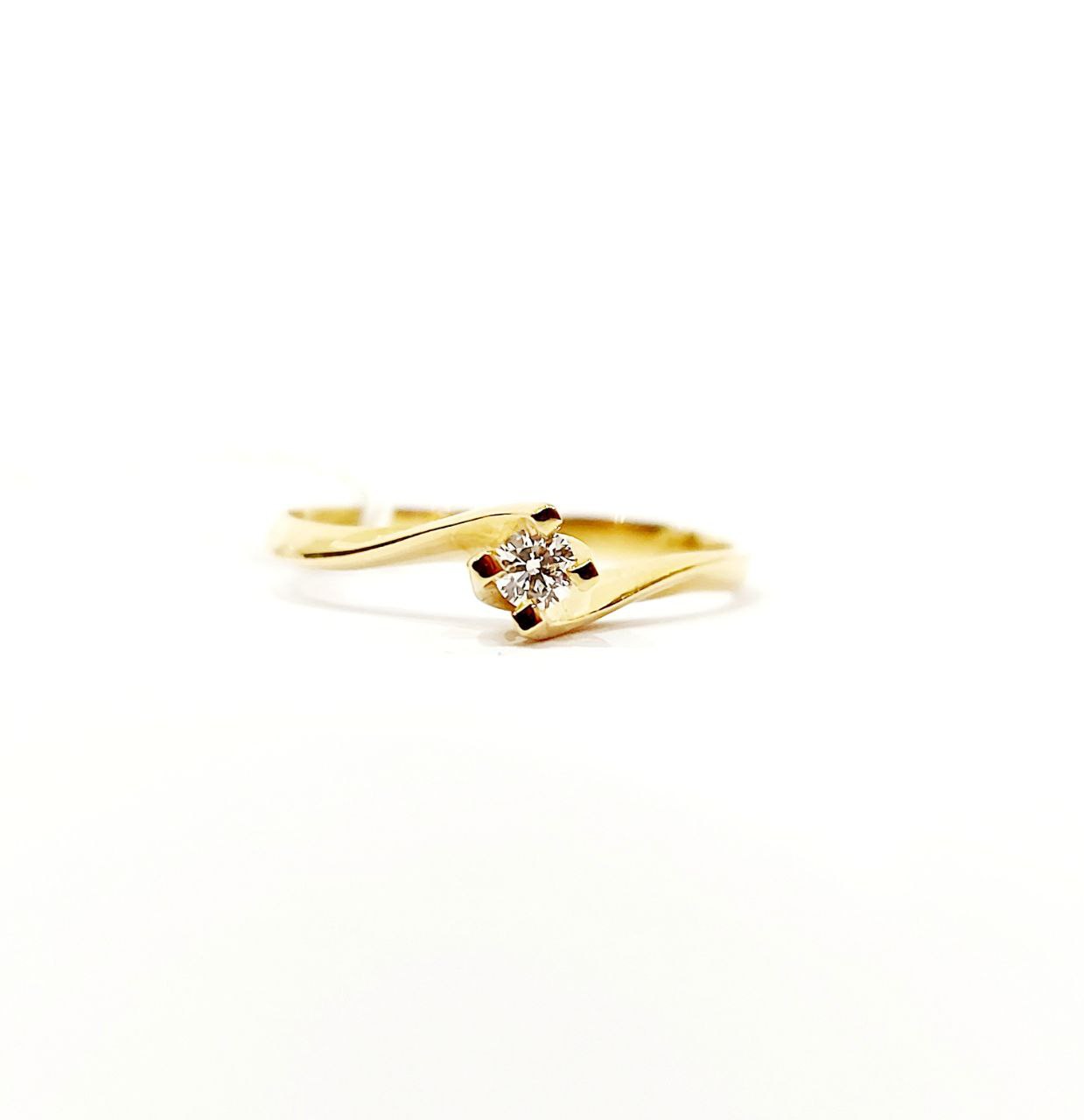 Anello solitario Oro Giallo con Diamante 0,10 ct 18 Kt (750)
