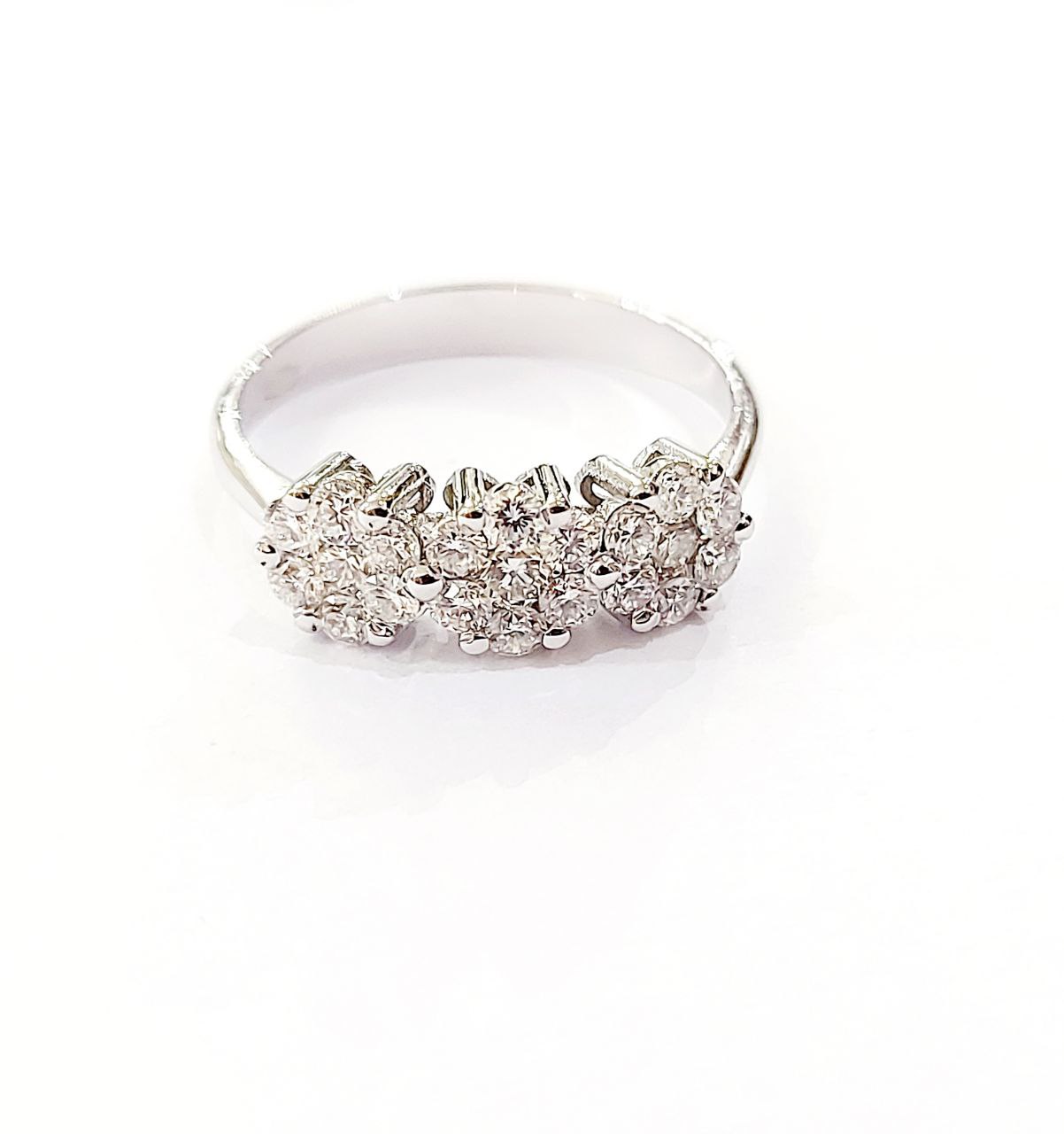 Anello trilogy magic in Oro Bianco 18kt-750 con Diamanti 0,85 ct
