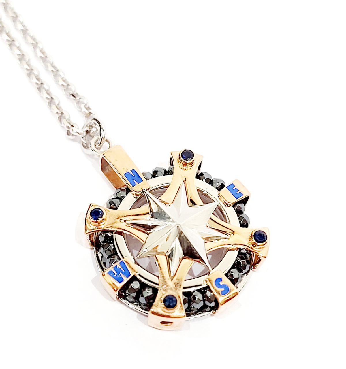 Collana con pendente Uomo Rosa Dei Venti Oro 18kt-750 Zaffriro blu Spinelli Naturali Sfaccettati