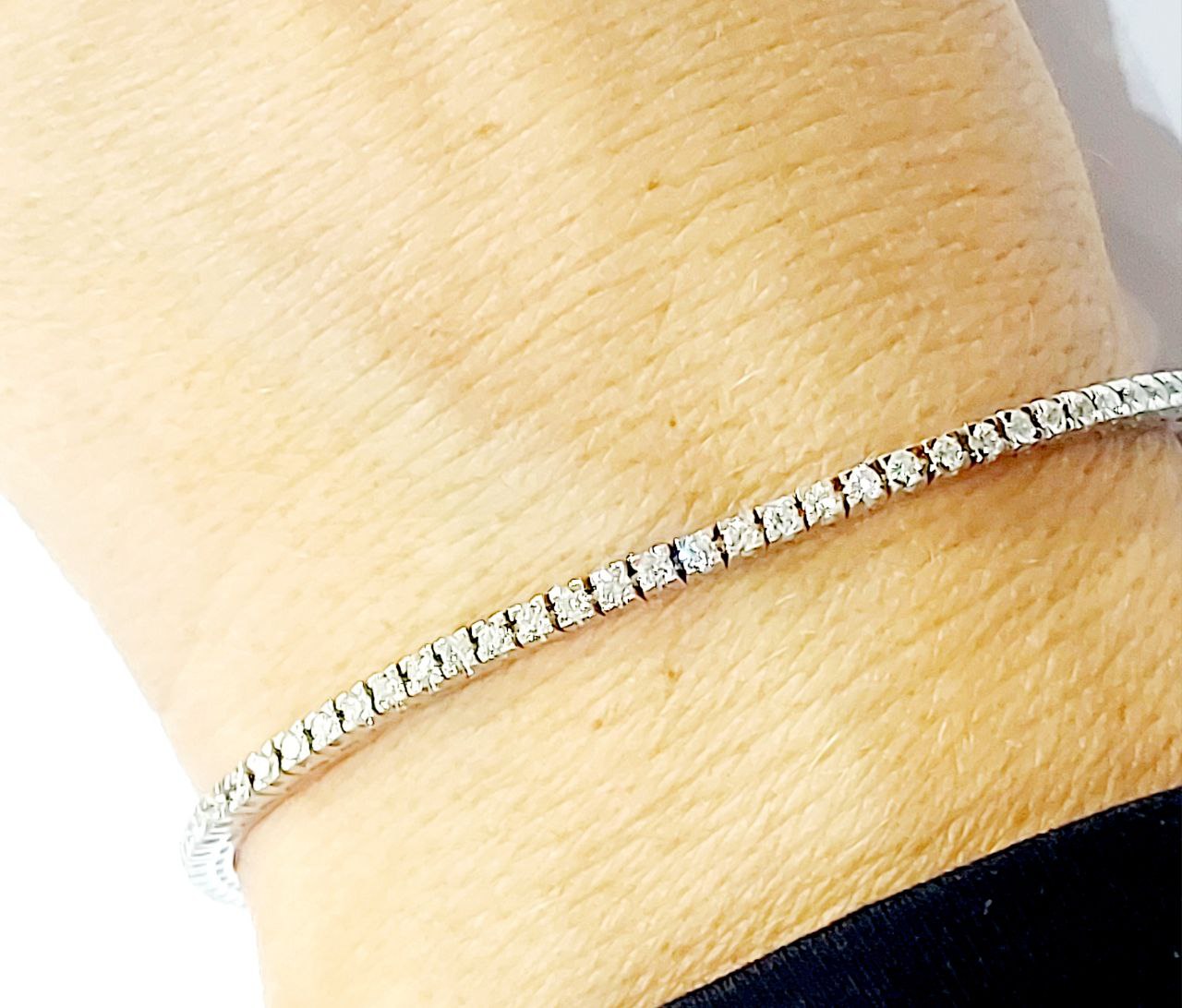 Bracciale modello tennis in Oro Bianco 18 kt con Diamanti bianchi naturali CT 1,10- 18,50 cm
