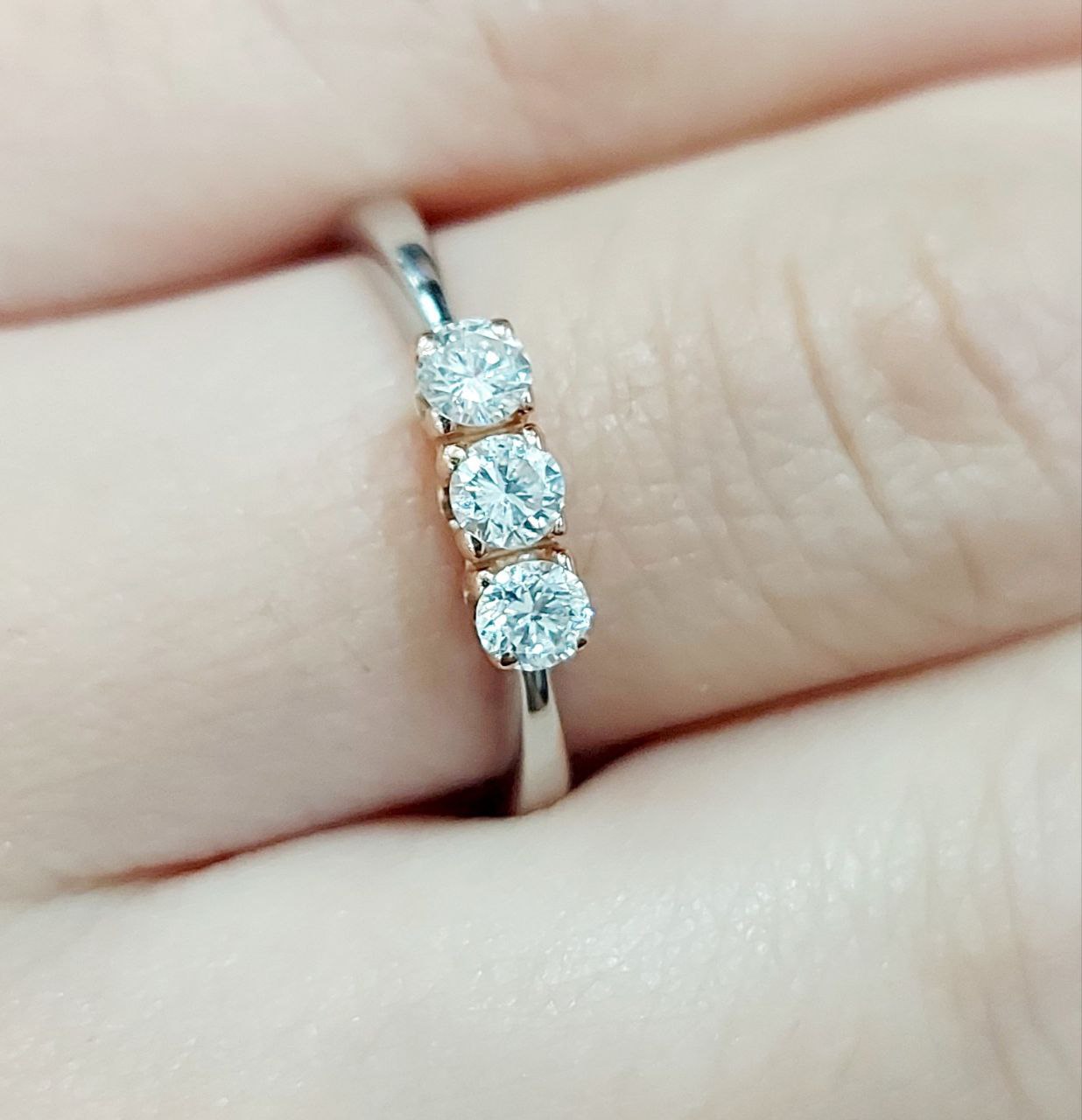 Anello Donna modello trilogy Bicolore con Diamanti ct 0,45 Oro 18kt-750