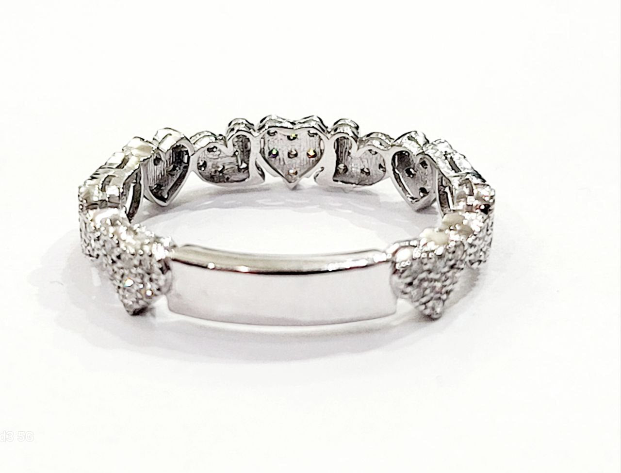 Anello multicuori scomposti in Pave' in Oro Bianco 18kt-750 e Diamanti ct 0,25