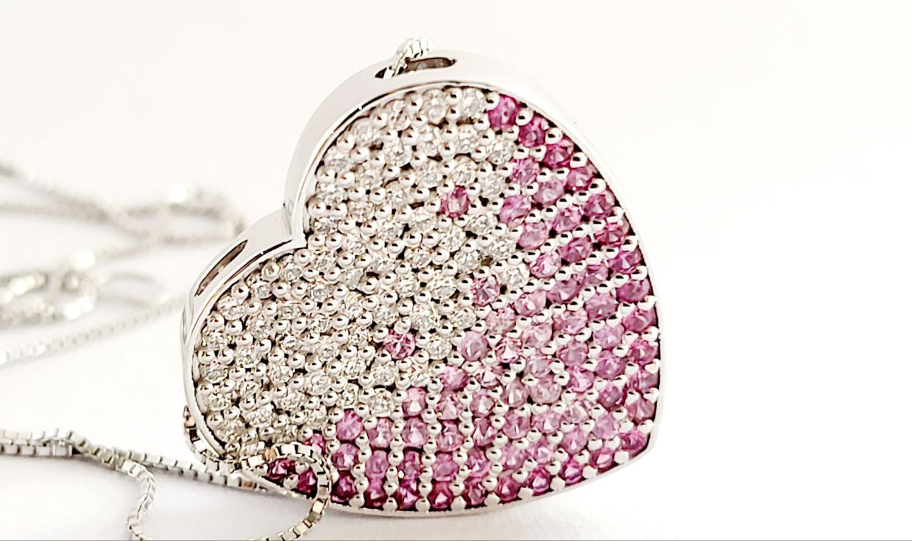 Collana cuore in pave' Oro bianco 18kt-750 con Diamanti ct 0,71 e Zaffiro Rosa ct 0,60