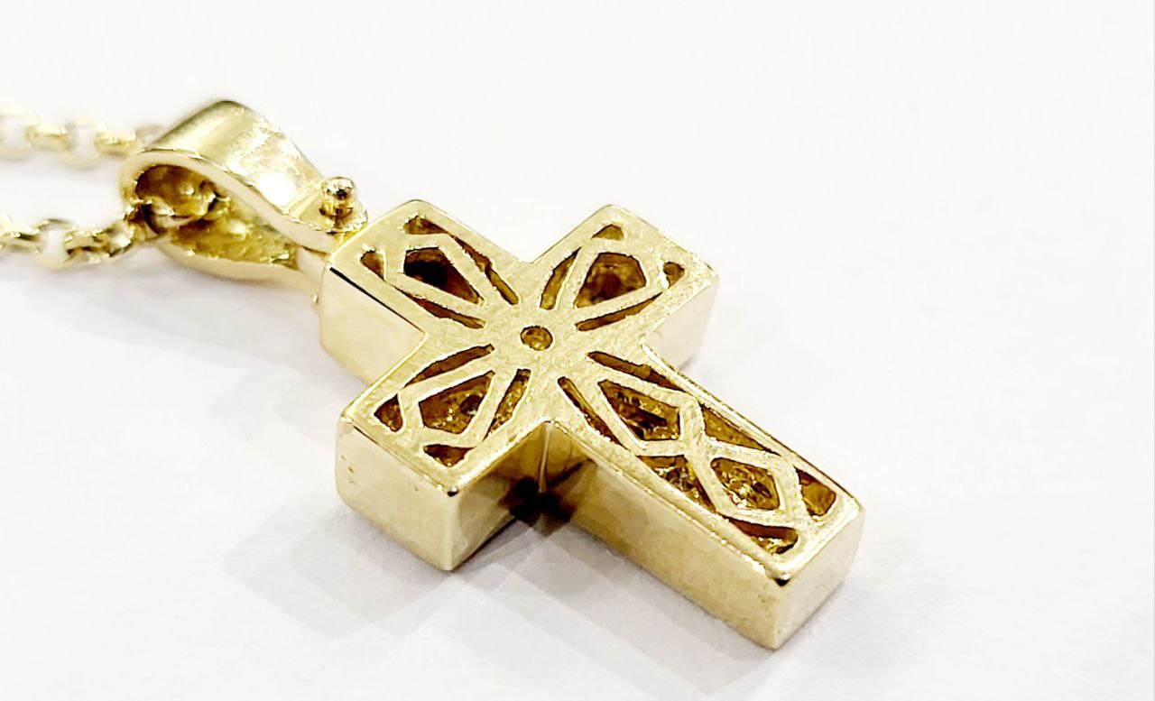 Collana rollo' con pendente Croce in pave' in Oro Giallo con Diamanti 0,40 ct 18 kt-750