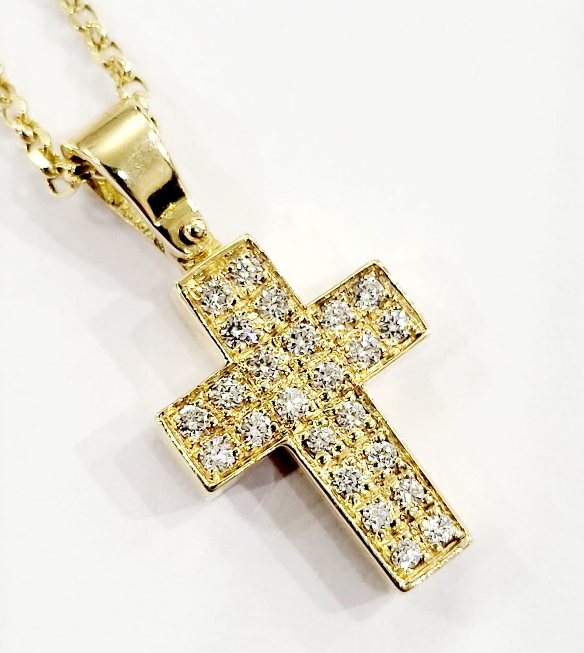 Collana rollo' con pendente Croce in pave' in Oro Giallo con Diamanti 0,40 ct 18 kt-750