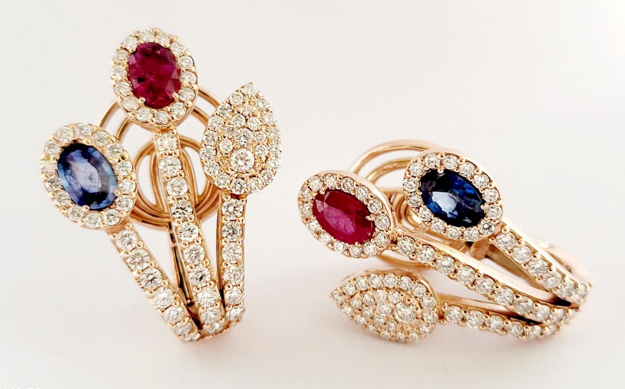 Orecchini Esclusivi da Donna modello fantasia in Oro Rosa con Diamanti Zaffiro e Diamanti 18kt-750