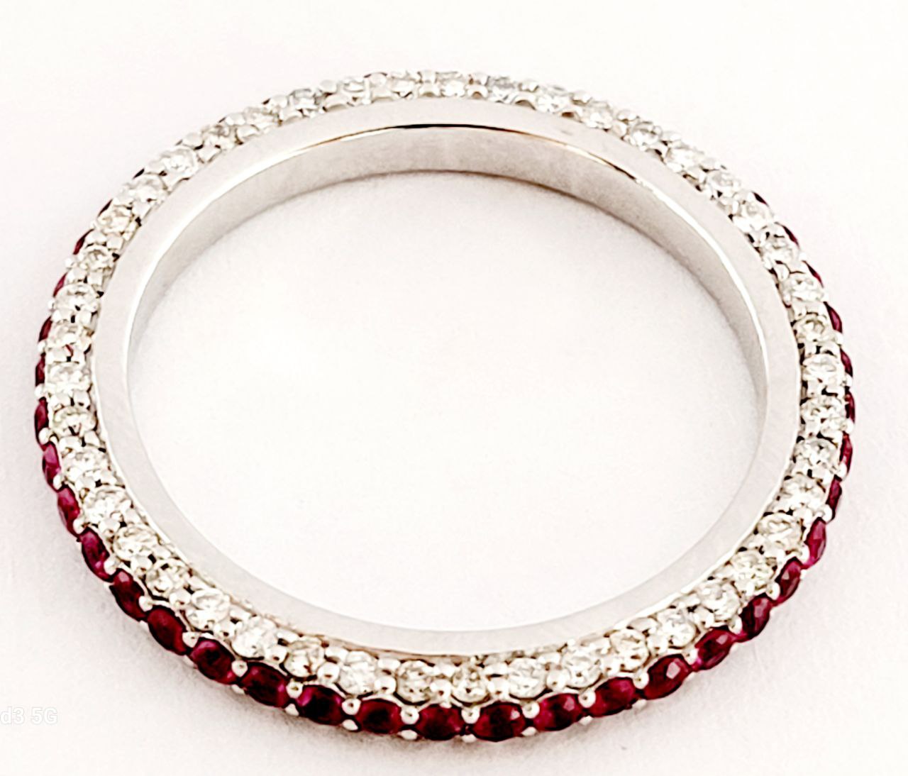 Anello modello riviera a giro a 3 fili con Diamanti e Rubini da Donna Oro Bianco 18kt-750
