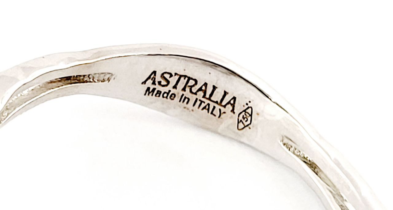 Anello modello Kate Astralia con Rubino centrale 0,85 ct Diamanti ct 0,80 Oro Bianco 18kt-750