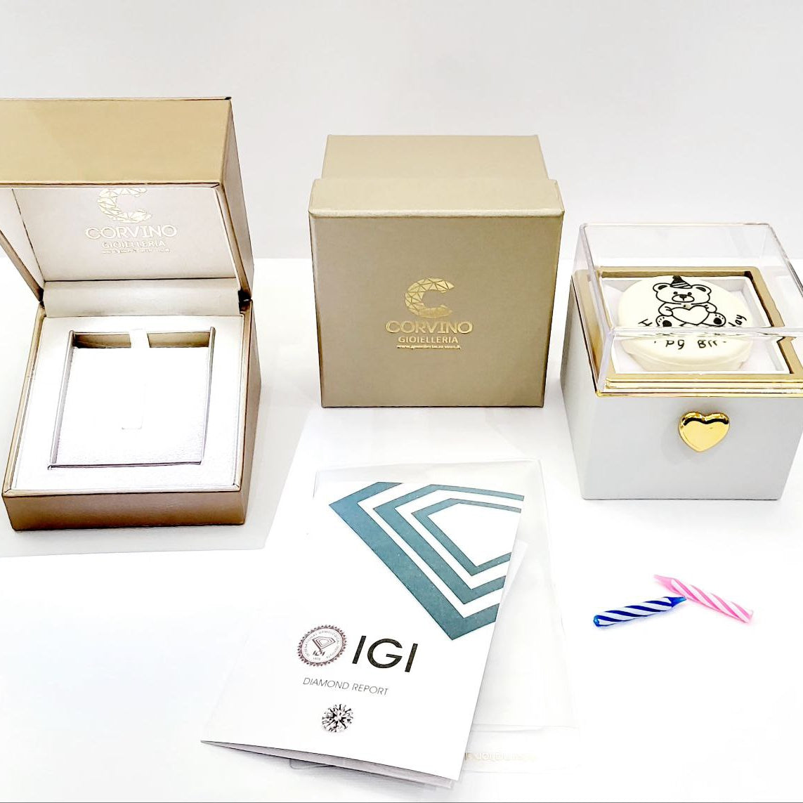 Anello solitario Tiffany 4 griffe + orecchini punto luce a filo con diamanti ct 0,30 + certificato gemmologico