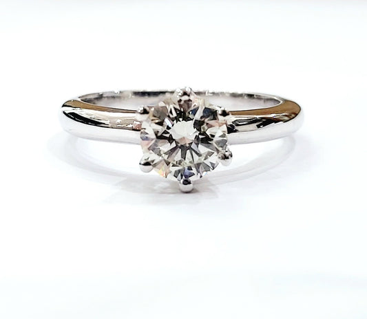 Anello solitario 6 griffe 0,70 ct in Oro Bianco con Diamante 18 Kt (750)