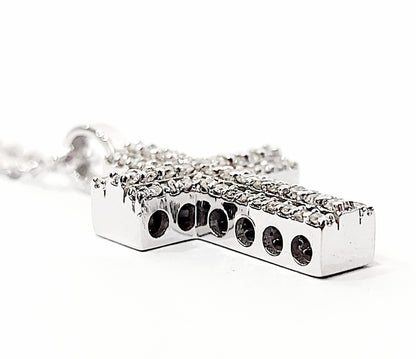 Collana e pendente croce Diamanti 0,45 ct in Oro Bianco 18kt (750)