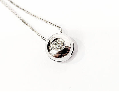Collana e pendente punto luce a cipollina in Oro Bianco con Diamante 0,10 ct 18 kt (750)