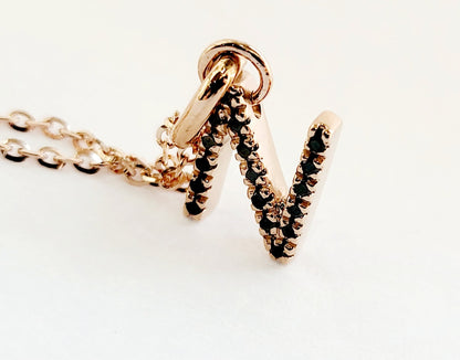 Collana e pendente lettera personalizzabile "N" con Diamanti 0,20 ct in Oro Rosa 18 kt (750)