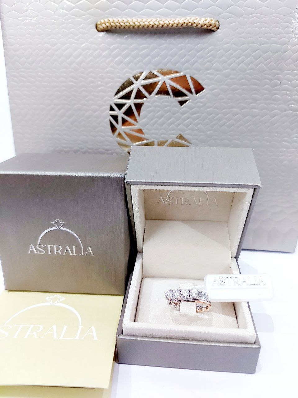 Anello Astralia riviera a 5 diamanti 1,35 ct in Oro Rosa e Oro Bianco 18 kt (750)