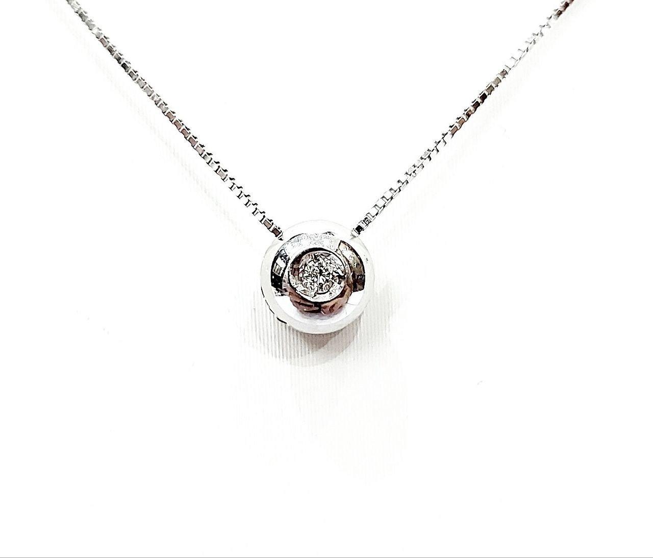 Collana e pendente punto luce a cipollina in Oro Bianco con Diamante 0,10 ct 18 kt (750)
