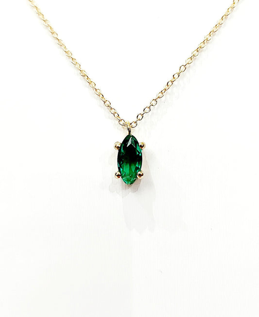 Collana e pendente Quarzo verde marquise 0,33 in Oro Giallo con Diamante 0,20 ct 18 kt (750)