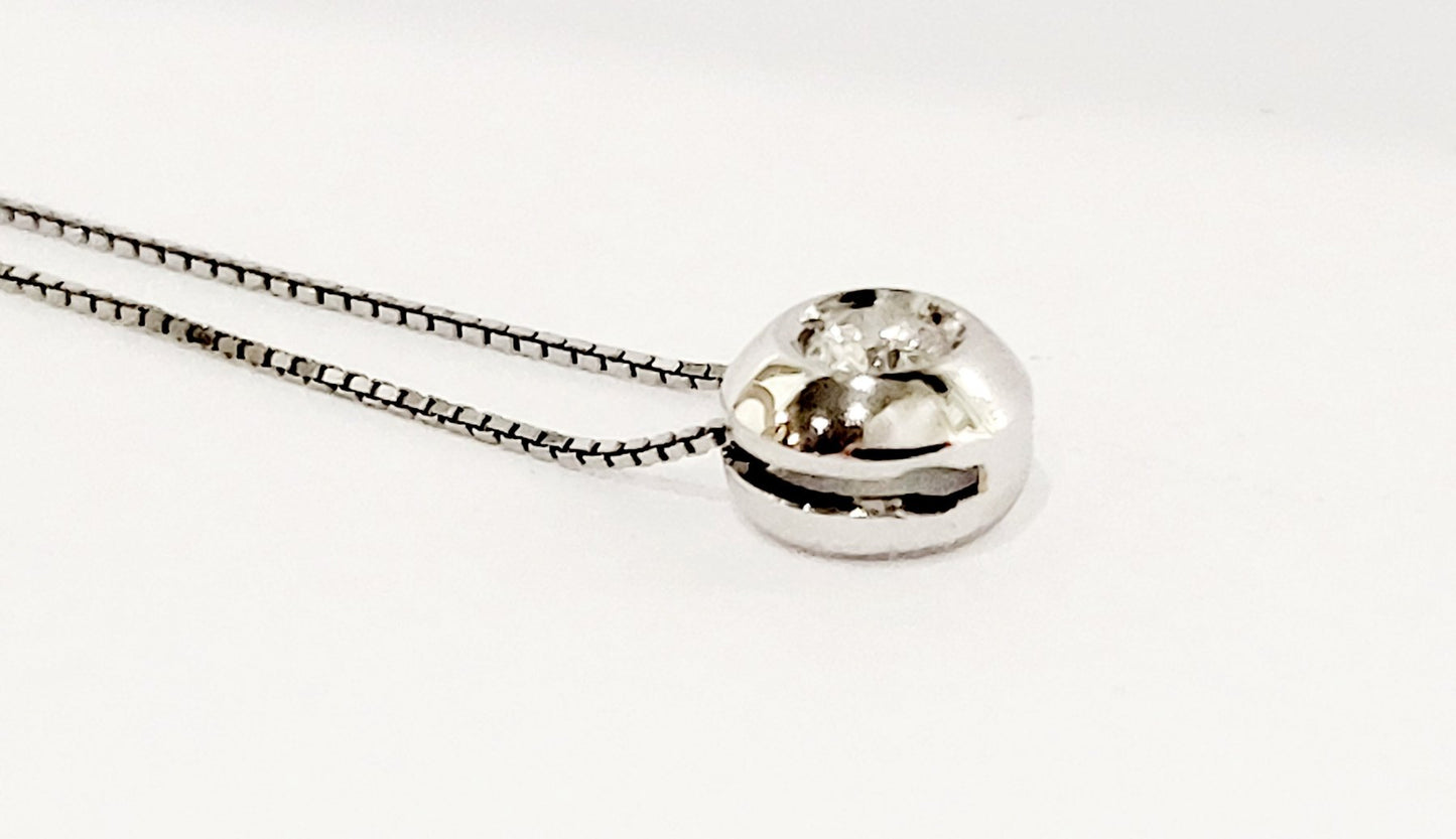 Collana e pendente punto luce a cipollina in Oro Bianco con Diamante 0,25 ct 18 kt (750)