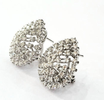 Orecchini Goccia Oro Bianco e Diamanti 2,75 ct con certificazione gemmologica AIG MILAN 18 kt (750)
