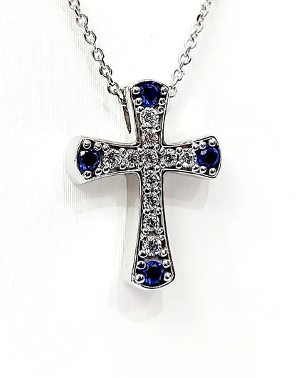 Collana e pendente croce con Diamanti ct 0,35 e Zaffiri blu ct 0,16 in Oro Bianco 18 kt (750)