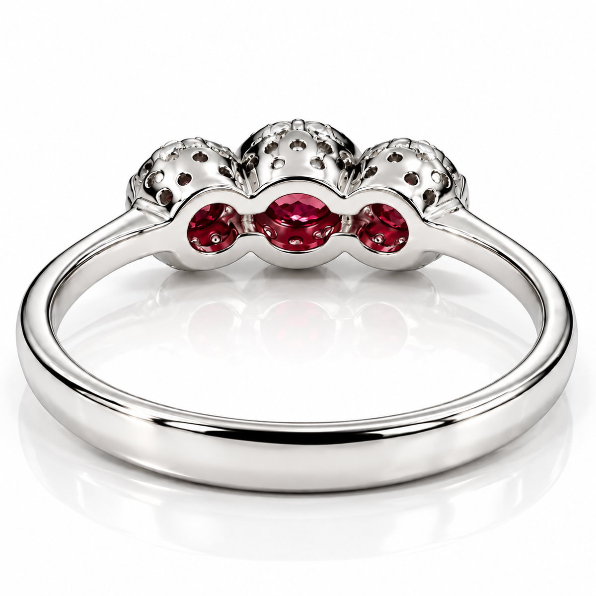 Anello trilogy magic con diamanti ct 0,24 e rubini ct 0,45 in oro bianco 18kt (750)