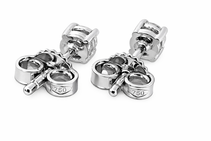 Orecchini punto luce a filo con diamanti ct 0,30 in oro bianco 18kt (750)
