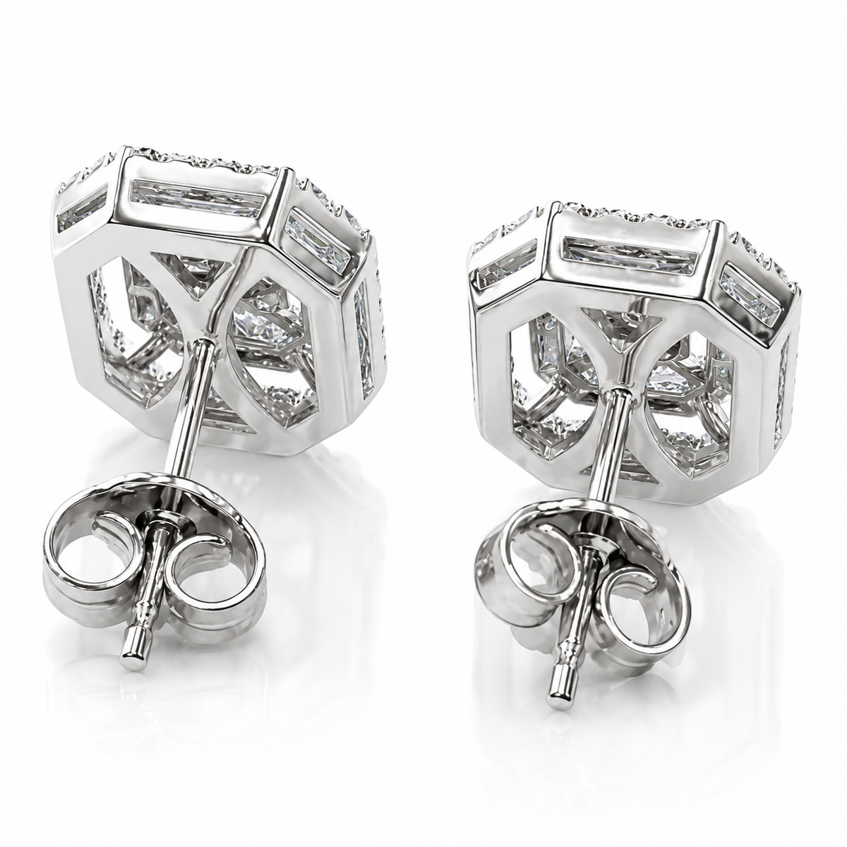 Orecchini rettangolari con diamanti ct 0,75 in oro bianco 18kt (750)