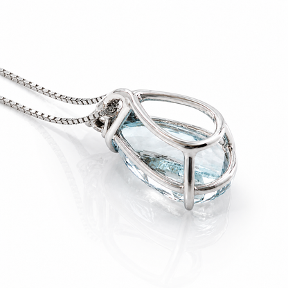 Collana con acquamarina ct 3,12 e Diamante ct 0,09 in oro bianco 18kt (750)