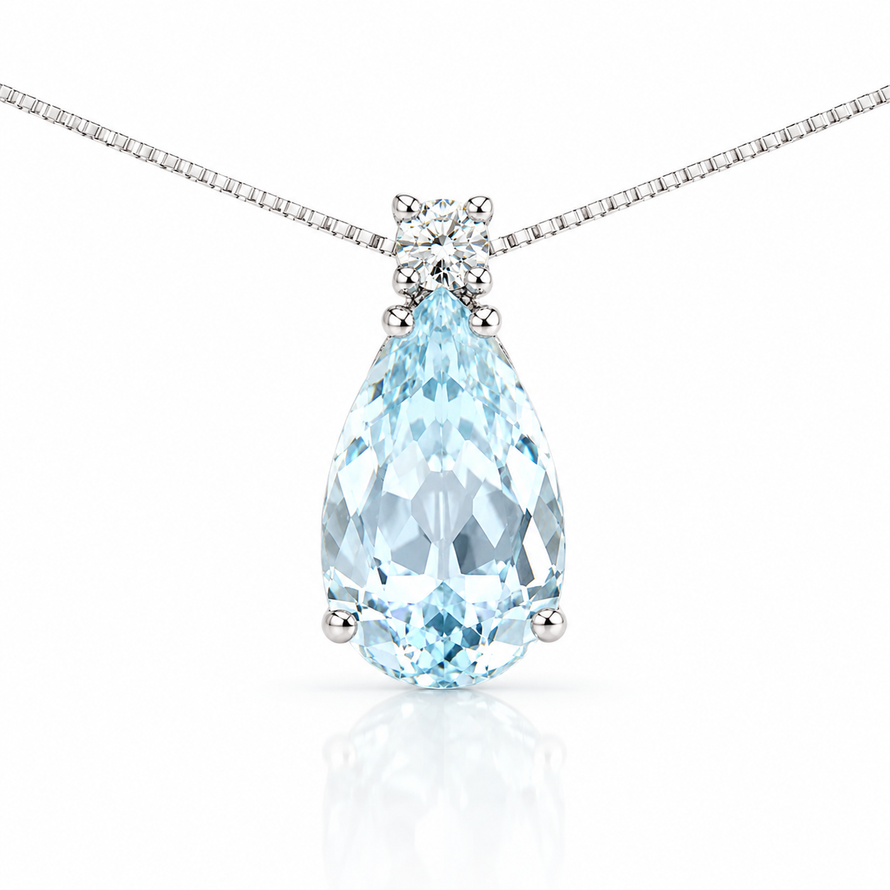 Collana con acquamarina ct 3,12 e Diamante ct 0,09 in oro bianco 18kt (750)