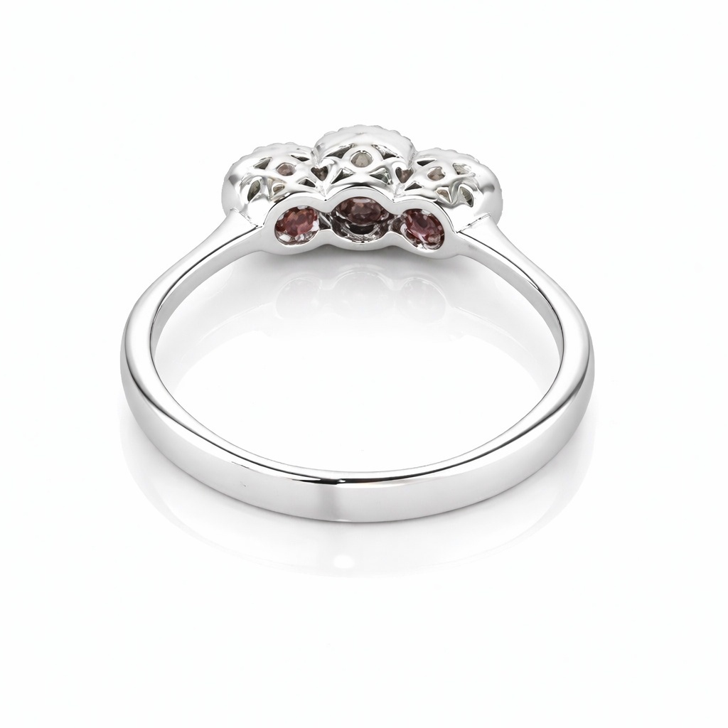 Anello trilogy zaffiro rosa ct 0,23 acquamarina ct 0,12 e diamanti bianchi ct. 0,28 oro bianco 18kt (750)