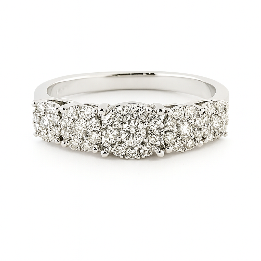 Anello veretta magic in Oro Bianco 18 k con diamanti 0,45 ct