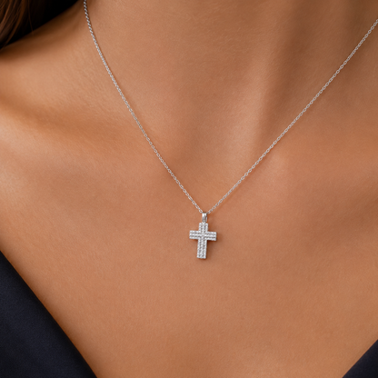 Collana croce con diamanti ct 0,45 in oro bianco 18kt (750)