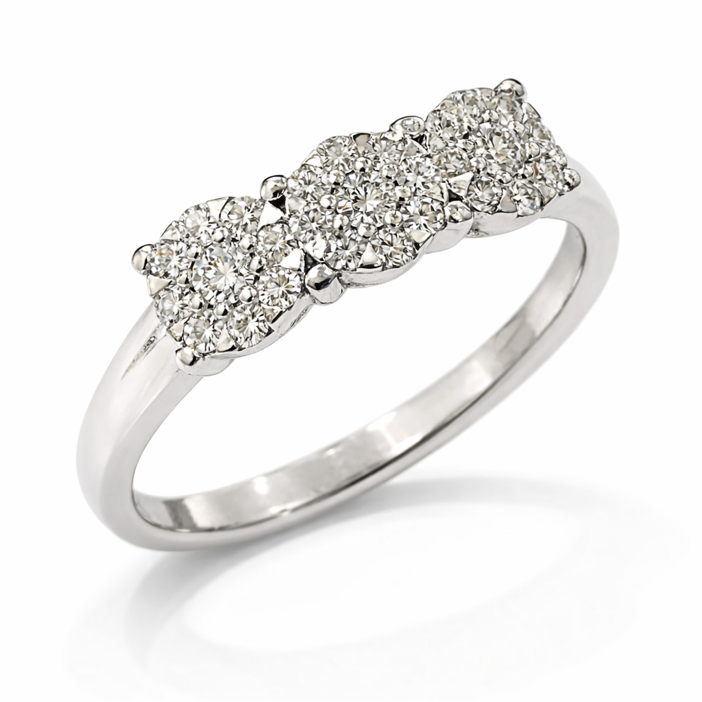 Anello trilogy magic con Diamanti ct 0,57 in oro bianco 18Kt (750)