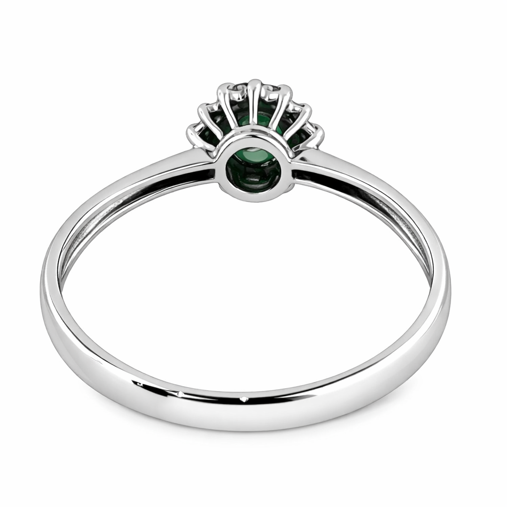 Anello con Smeraldo Ovale ct 0,40 e Diamanti ct 0,10 in oro bianco 18kt (750)