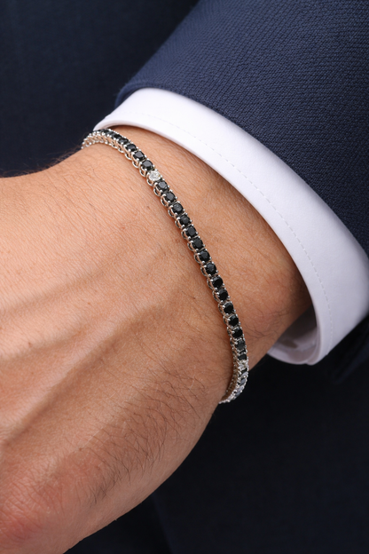 Bracciale Tennis con Diamanti Neri ct 4,34  Diamanti Bianchi ct 0,27 in oro bianco 18kt (750) - 21 cm