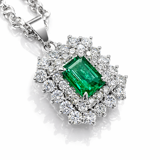 Collana con pendente con smeraldo taglio ottagonale da ct 0,85 e diamanti taglio brillante da ct 1,45 in oro bianco 18kt (750) - Gem tech